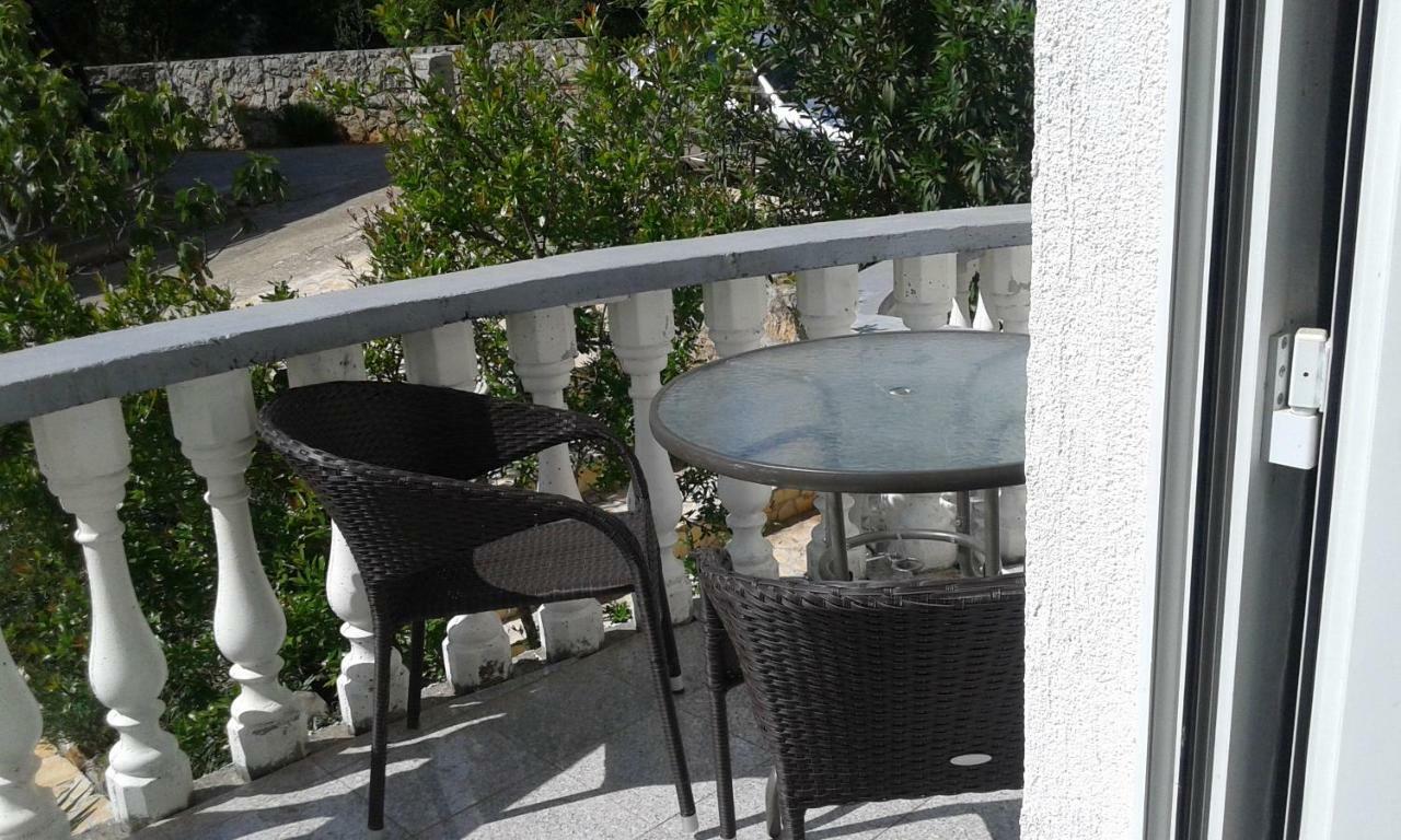 Apartmani Marija Starigrad Paklenica Extérieur photo