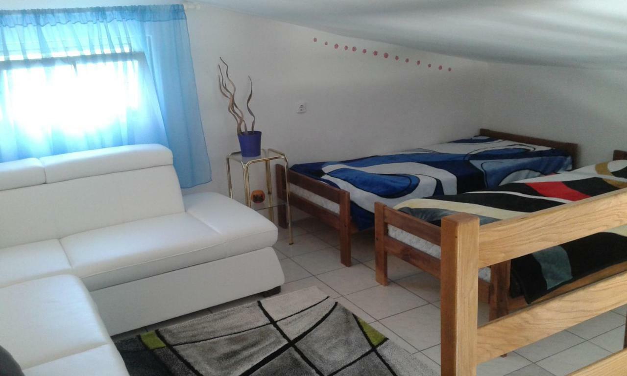 Apartmani Marija Starigrad Paklenica Extérieur photo