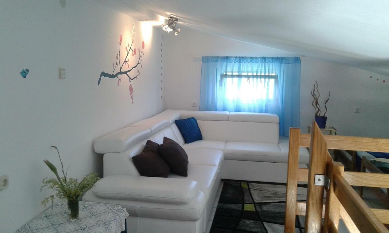 Apartmani Marija Starigrad Paklenica Extérieur photo