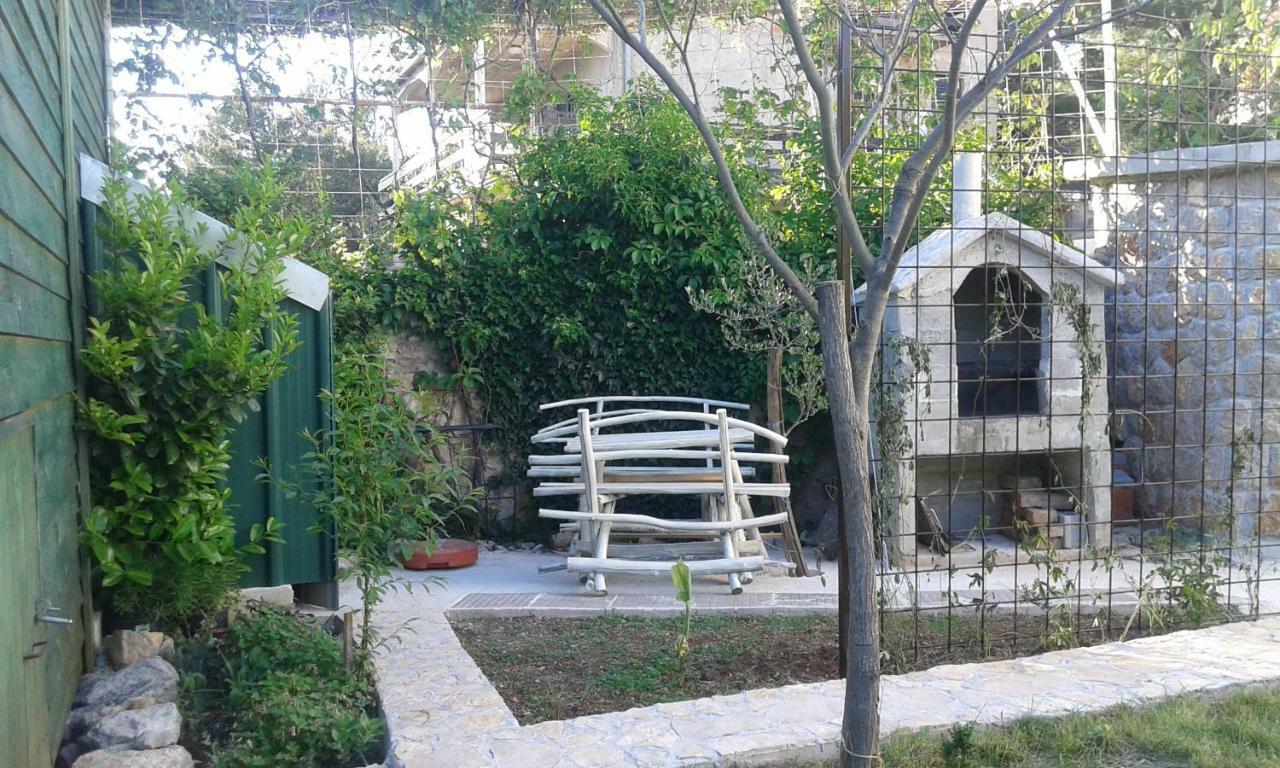 Apartmani Marija Starigrad Paklenica Extérieur photo